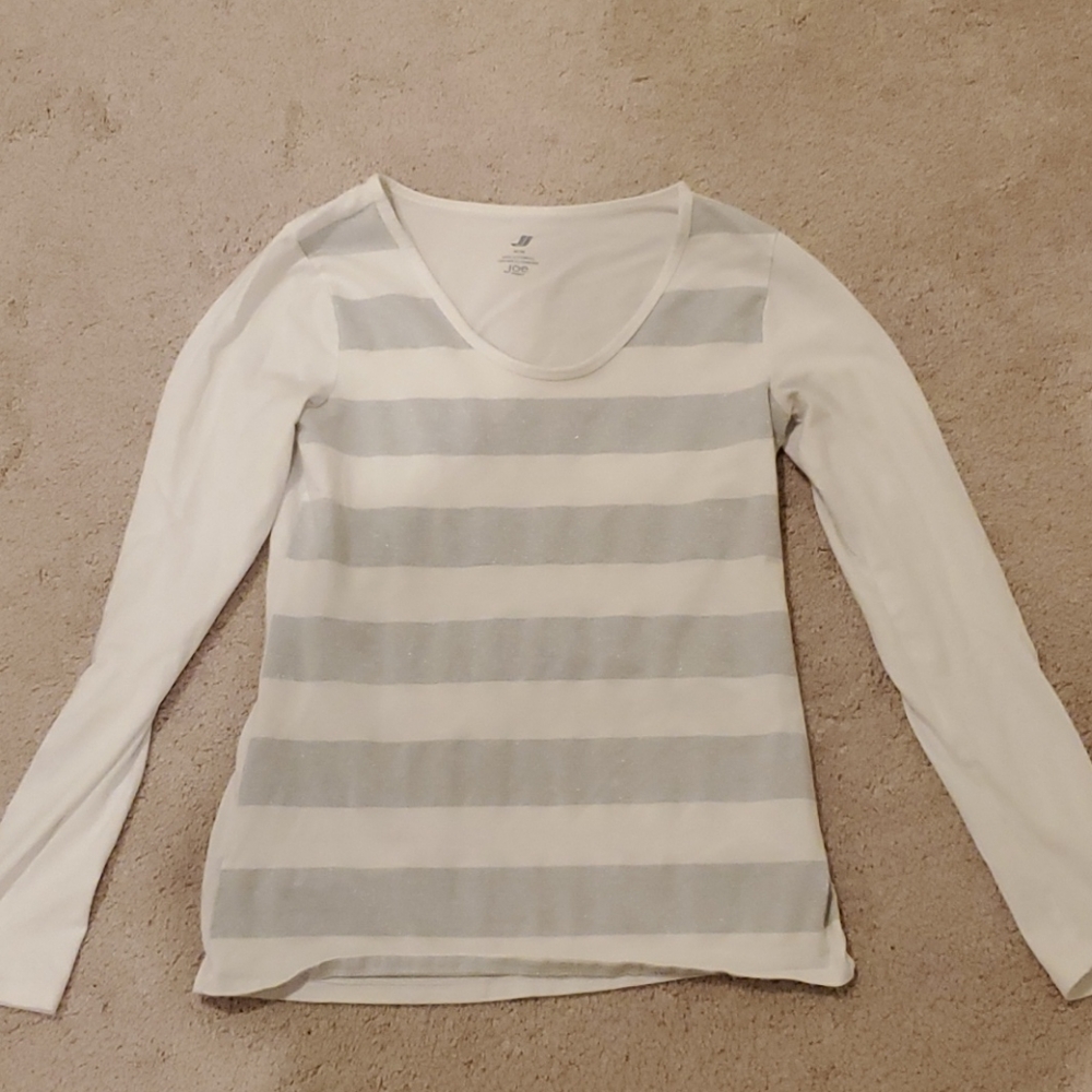 White long sleeve t shirt with metallic stripes